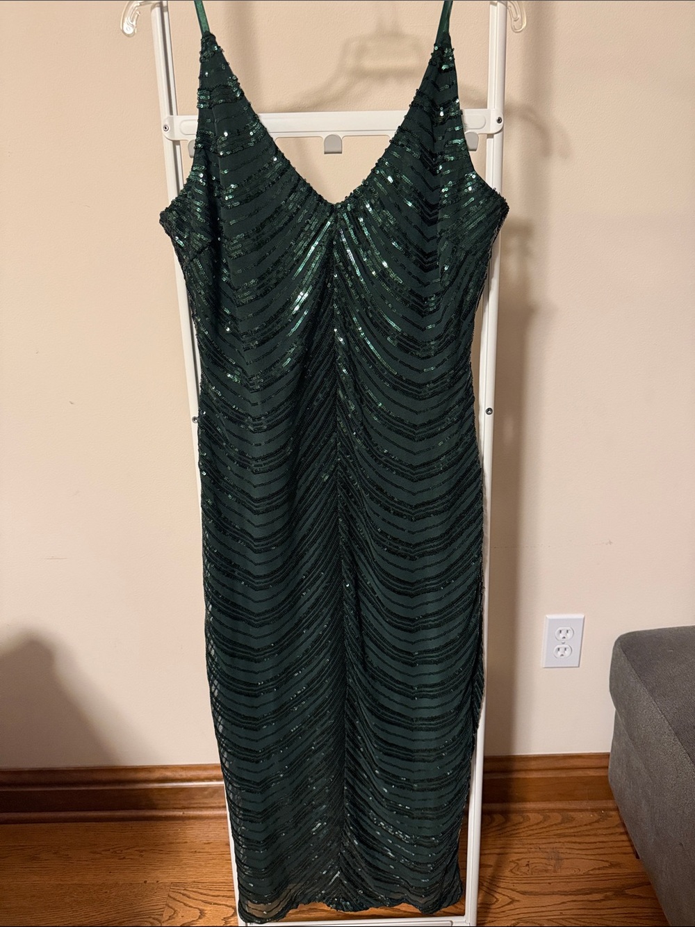 Lulus long green sequin spaghetti strap dress - size XL